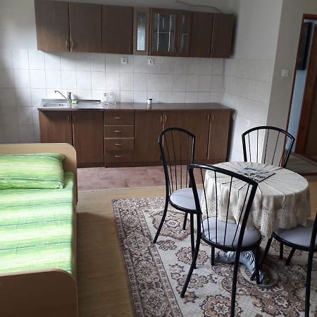 Prenociste Vitas Miljevina Exterior foto