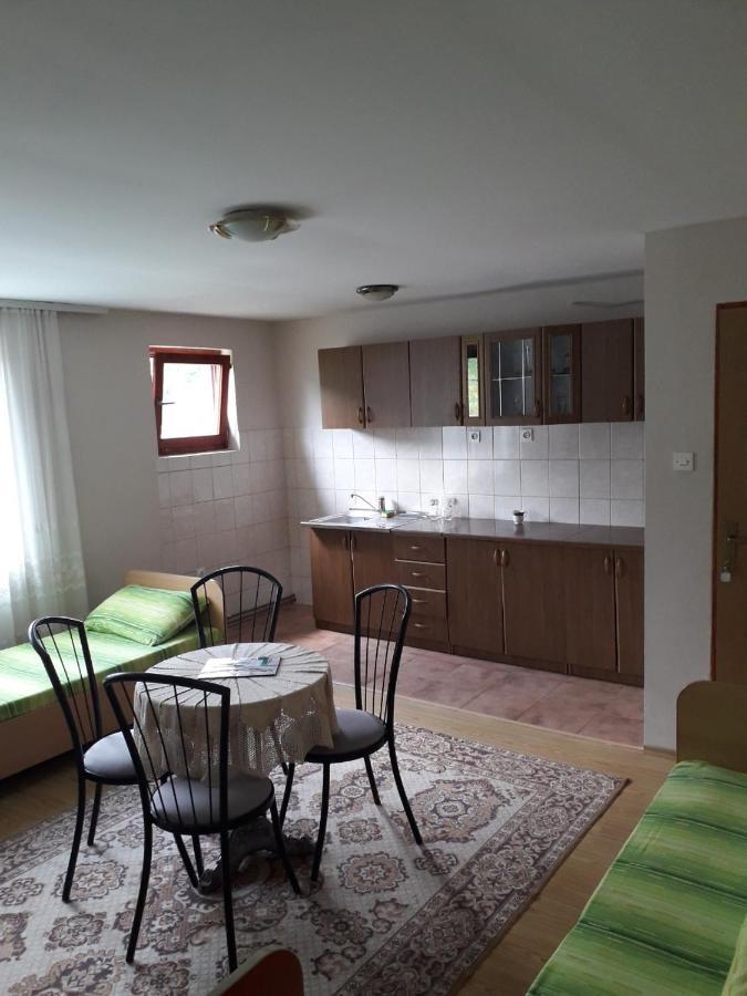 Prenociste Vitas Miljevina Exterior foto
