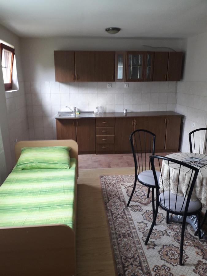 Prenociste Vitas Miljevina Exterior foto